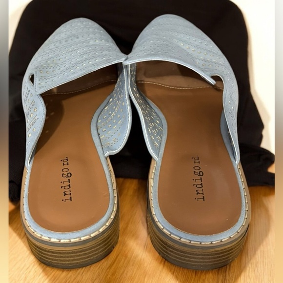 2 for $30 🌟 Indigo Rd Mules light blue and Carmel brown size 8.5 women’s mule - Picture 2 of 9